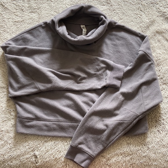 Alo Yoga cropped sweater - Picture 6 of 7